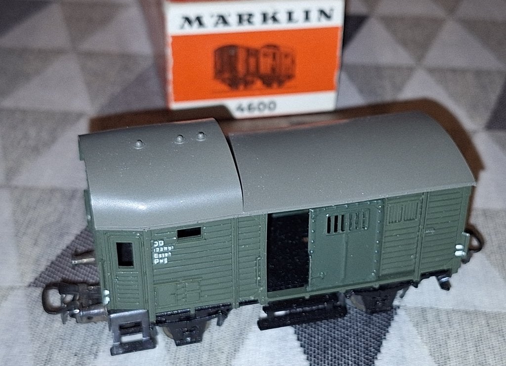 Märklin HO 4600 service-wagen van de DB, Ophalen of Verzenden, Zo goed als nieuw, Wagon, Märklin