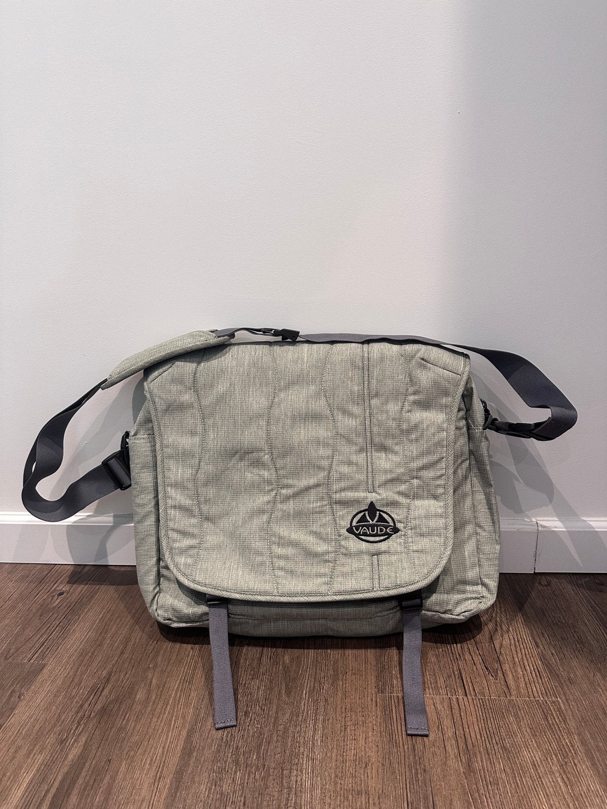 Laptoptas, Ophalen, Groen, Zo goed als nieuw, Overige merken