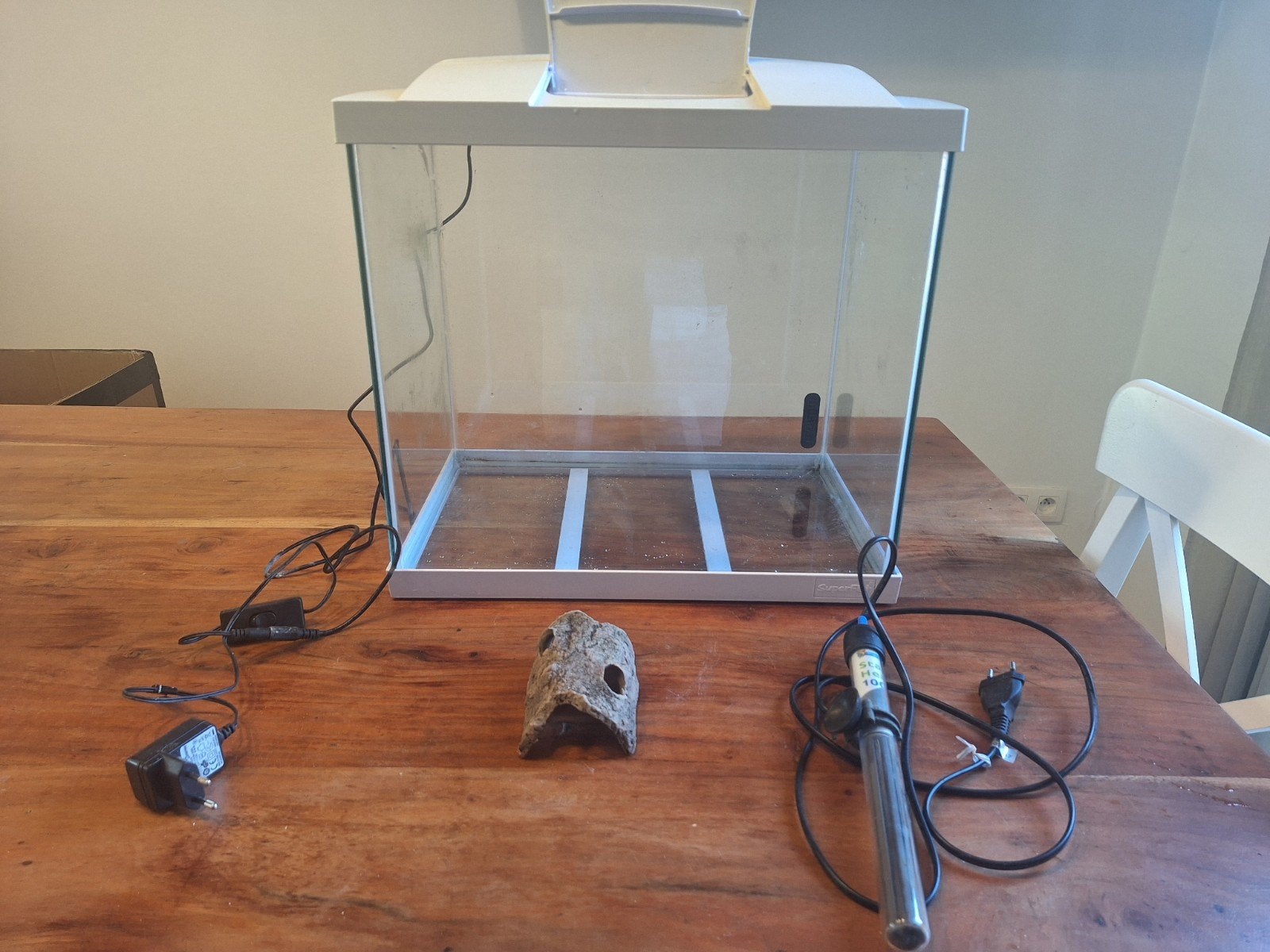 SuperFish Aquarium 50L – Complete startersset – €75 (bieding, Animaux & Accessoires, Poissons | Aquariums & Accessoires, Comme neuf