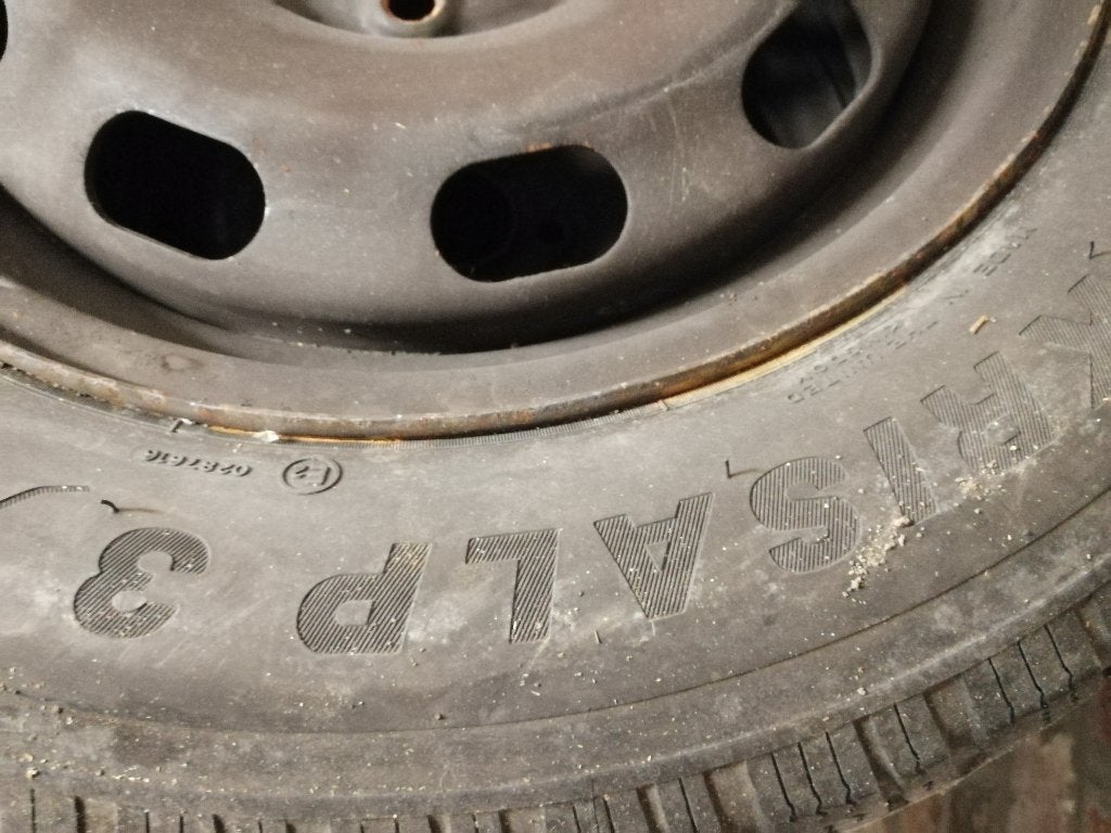 set de roues avec 2 Michelin Alpin, 2 x Kléber Krisalp 3, 15 pouces, Pneus et Jantes, Véhicule de tourisme, Enlèvement