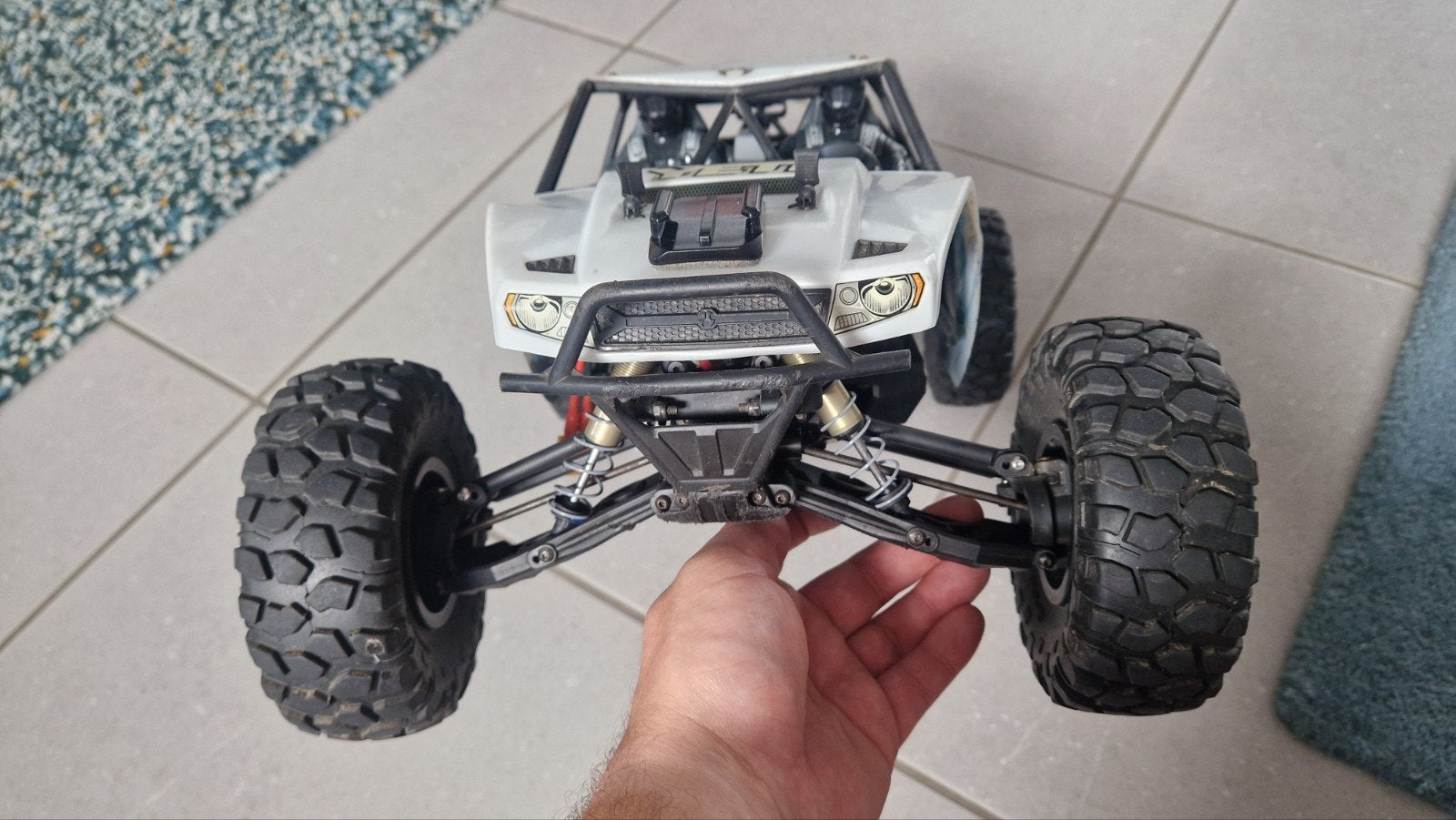 1:10 4wd RC Axial Yety ARTR  rock racer, Échelle 1:10, Voiture off road, Enlèvement, Utilisé