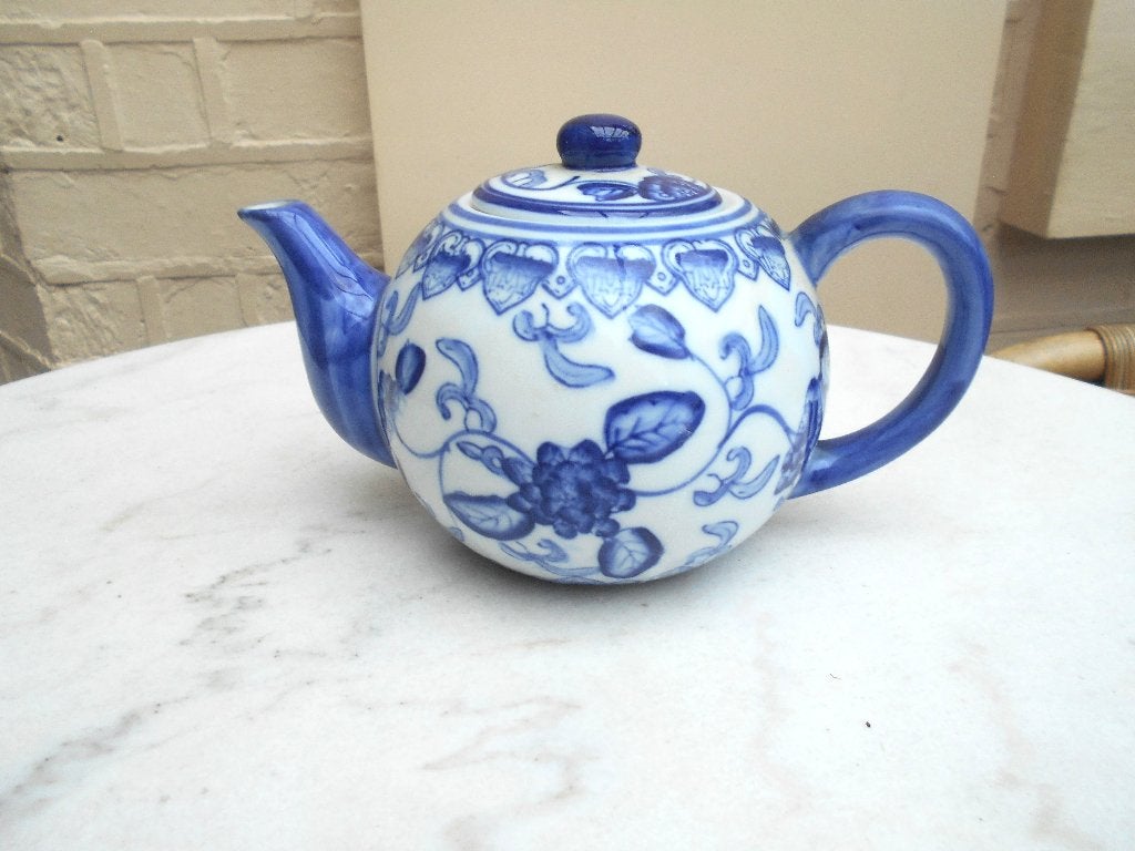 theière en faience bleue et blanche, Enlèvement ou Envoi, Comme neuf, Céramique, Récipient(s)