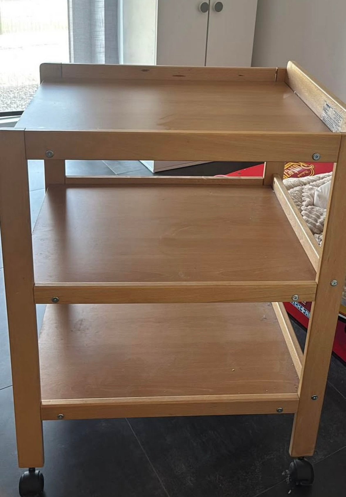 Verzorging tafel, Kinderen en Baby's, Badjes en Verzorging, Ophalen, Zo goed als nieuw