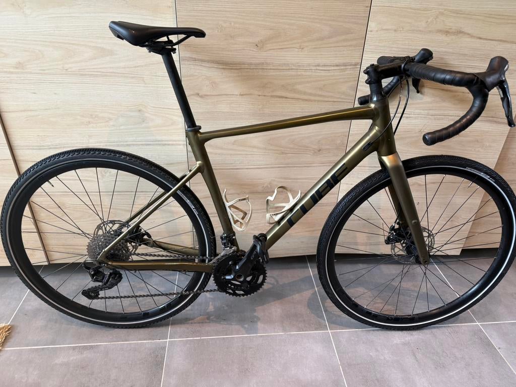 Cube nuroad pro - Medium, Enlèvement, Comme neuf, Aluminium