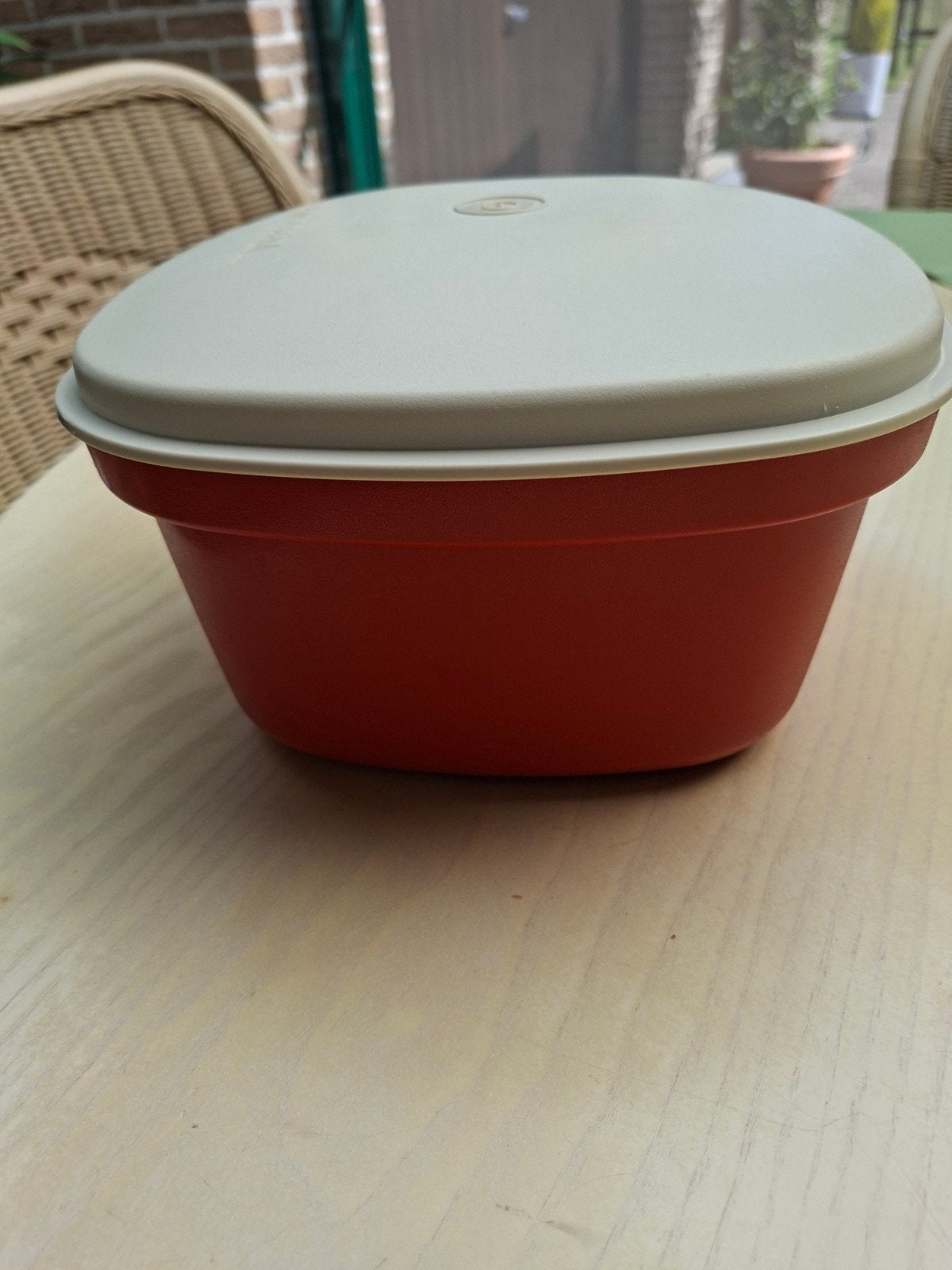 Serveerwonder van tupperware, Enlèvement