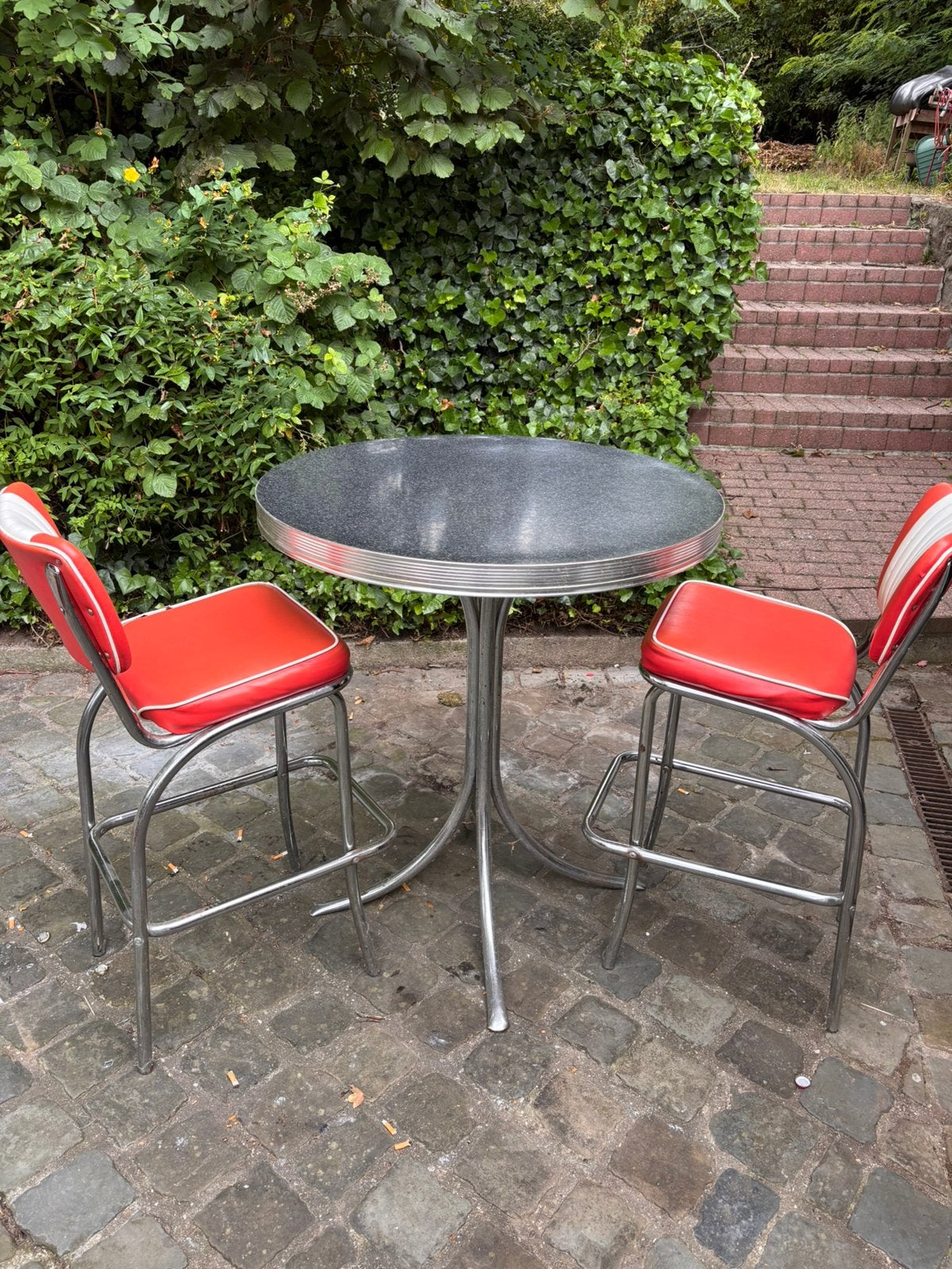 Tafel en stoelen, Ophalen, Zo goed als nieuw