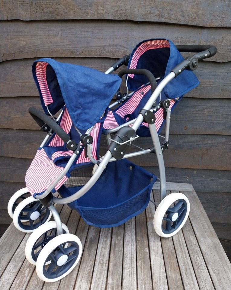 Dubbele poppen buggy met 4 wielen, Enfants & Bébés, Enlèvement, Comme neuf