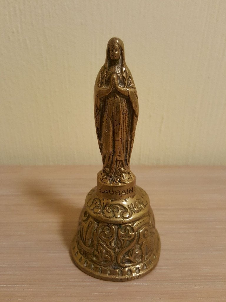 Vintage messing tafelbel Onze-Lieve-Vrouw Beauraing, Ophalen of Verzenden, Gebruikt, Overige typen, Christendom | Katholiek