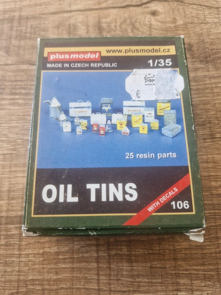 Plusmodel 1/35 Oil Tins, Enlèvement ou Envoi, Neuf, 1:35 à 1:50, Diorama