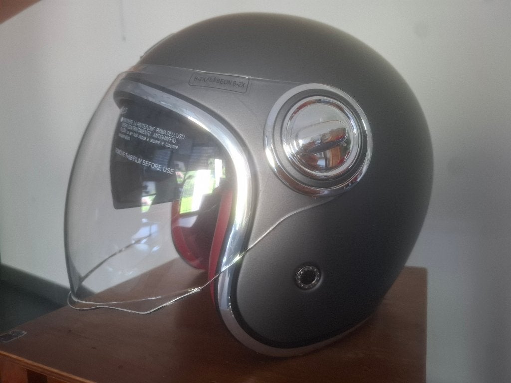 Magnifique Casque moto Nox Premium NEUF - taille S (56cm), Motos, Autres marques, Casque intégral, S, Neuf, sans ticket