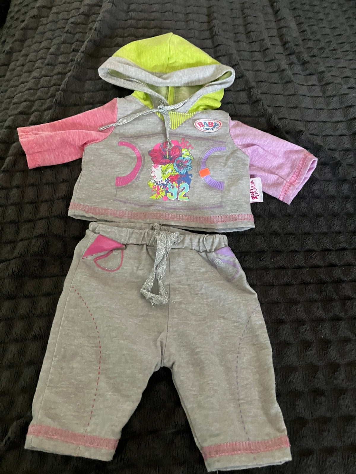 Trainingspak met hoodie baby born zapf creation  pop 43 cm, Kinderen en Baby's, Speelgoed | Poppen, Ophalen of Verzenden, Zo goed als nieuw