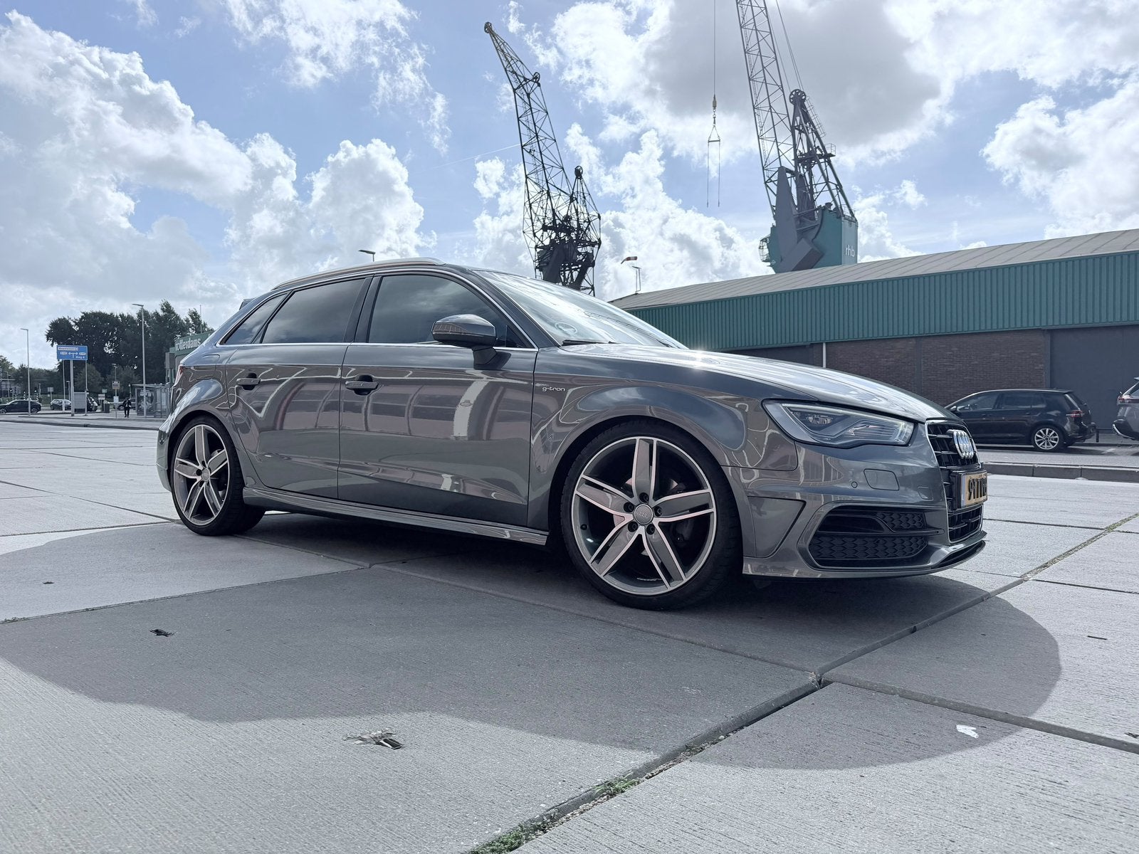 Nette Audi A3 Sportback 1.4 TFSI g-tron S tronic 3x S-line, Auto's, Automaat, Zwart, Leder en Stof, Particulier