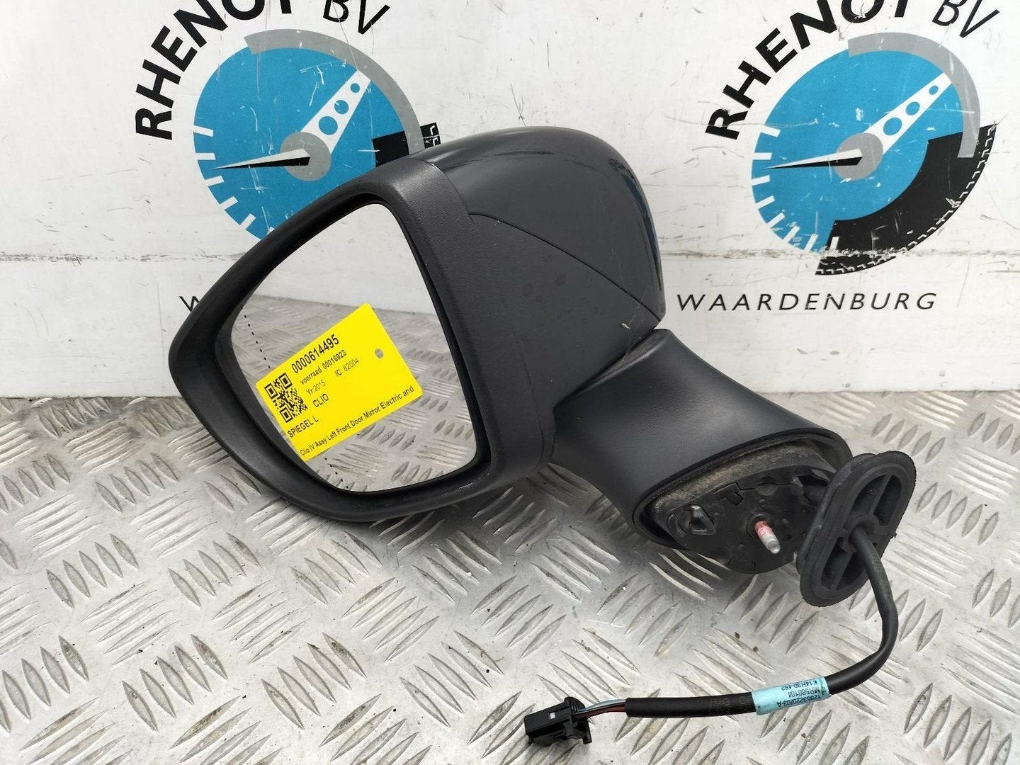 RENAULT CLIO 1.5 dCi Expression Bose  SPIEGEL L 2015, Enlèvement ou Envoi, Utilisé, ARN reconnu