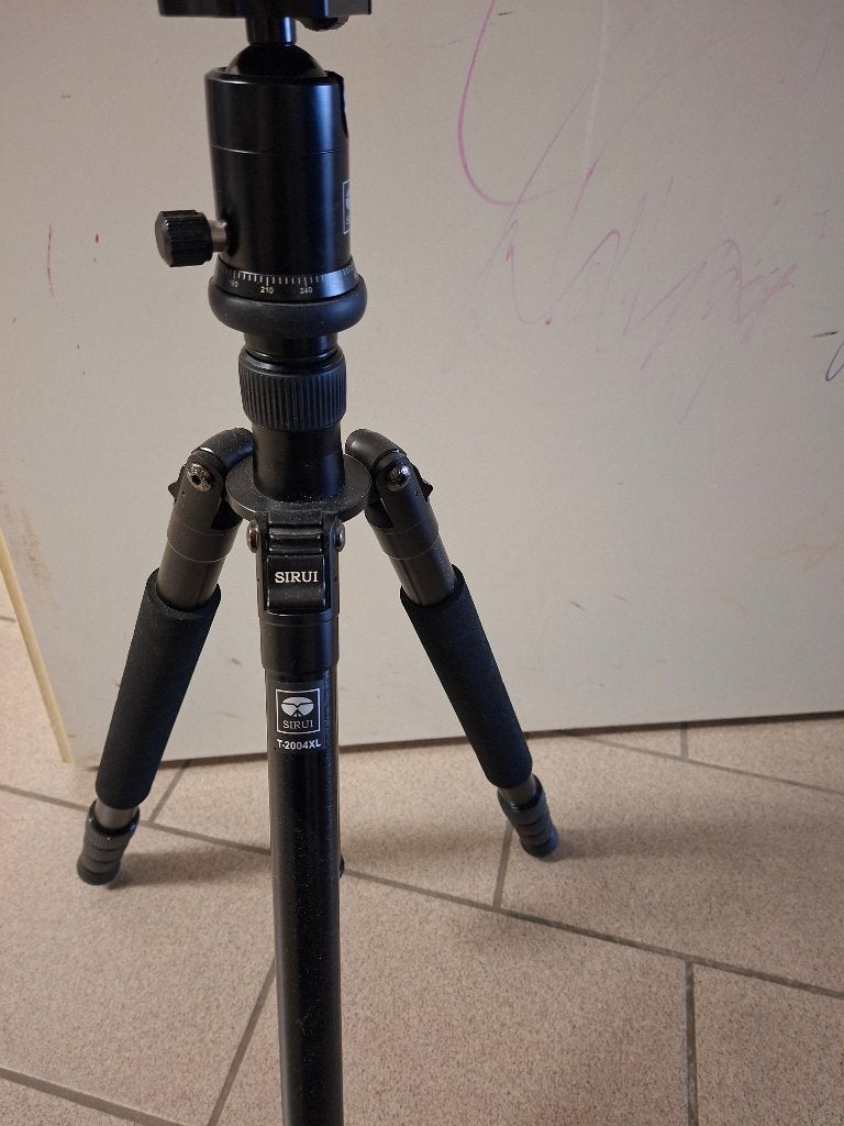 Sirui statief, Audio, Tv en Foto, Fotografie | Statieven en Balhoofden, Ophalen of Verzenden, Zo goed als nieuw, Balhoofd, Sirui