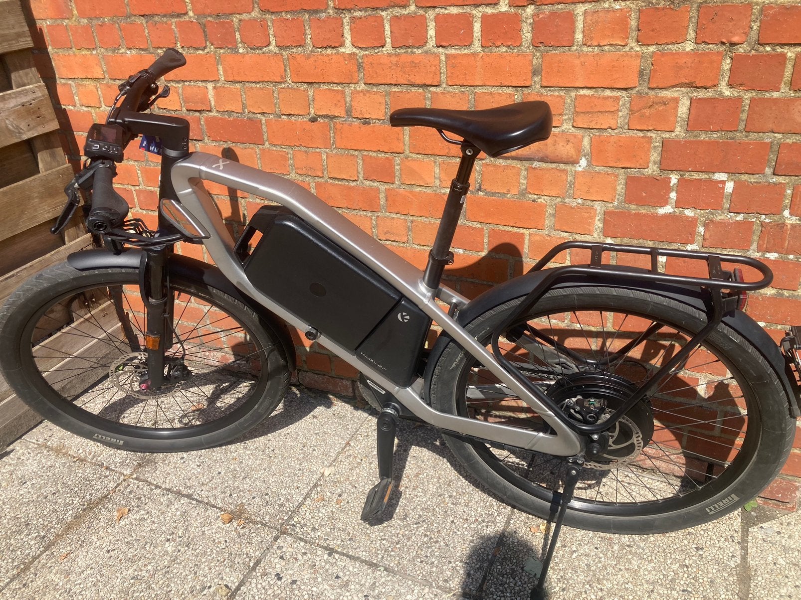 Autocollant 1600 Wh x vitesse 45, Vélos & Vélomoteurs, Enlèvement, Comme neuf