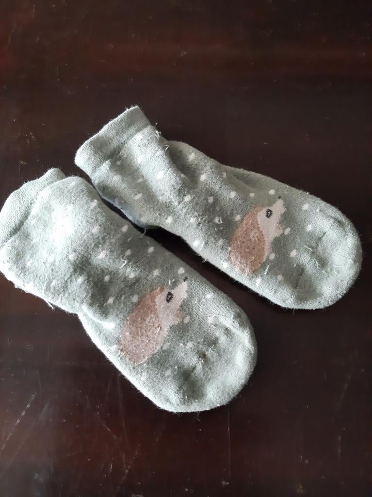 anti slip sokken, maatje 20-21, Slofjes, Gebruikt, Jongetje of Meisje, Ophalen of Verzenden