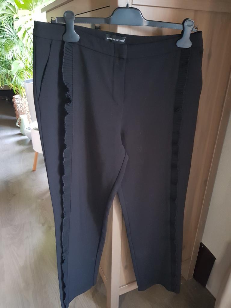 Zwarte broek XL, Enlèvement ou Envoi, Taille 46/48 (XL) ou plus grande