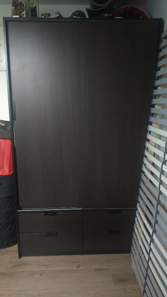 TRISIL bruine kledingkast, 100 tot 150 cm, Zo goed als nieuw, 150 tot 200 cm, 50 tot 75 cm