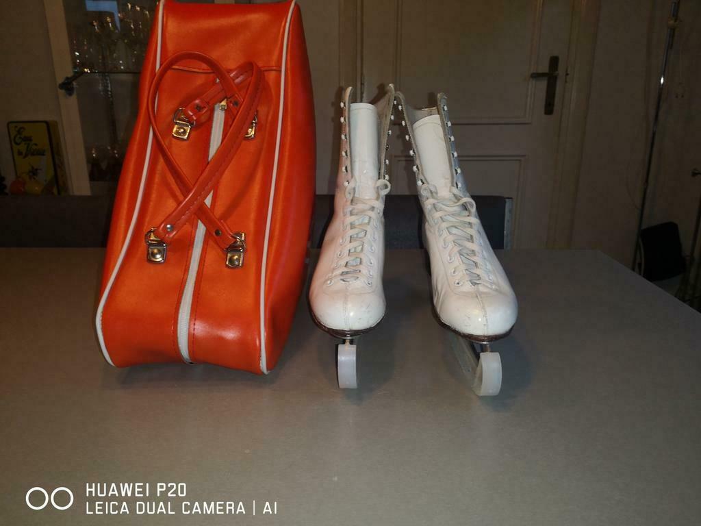 Witte damesschaatsen van het merk SLM(Canada) maatje 39, Ophalen of Verzenden, Zo goed als nieuw, Kunstschaatsen