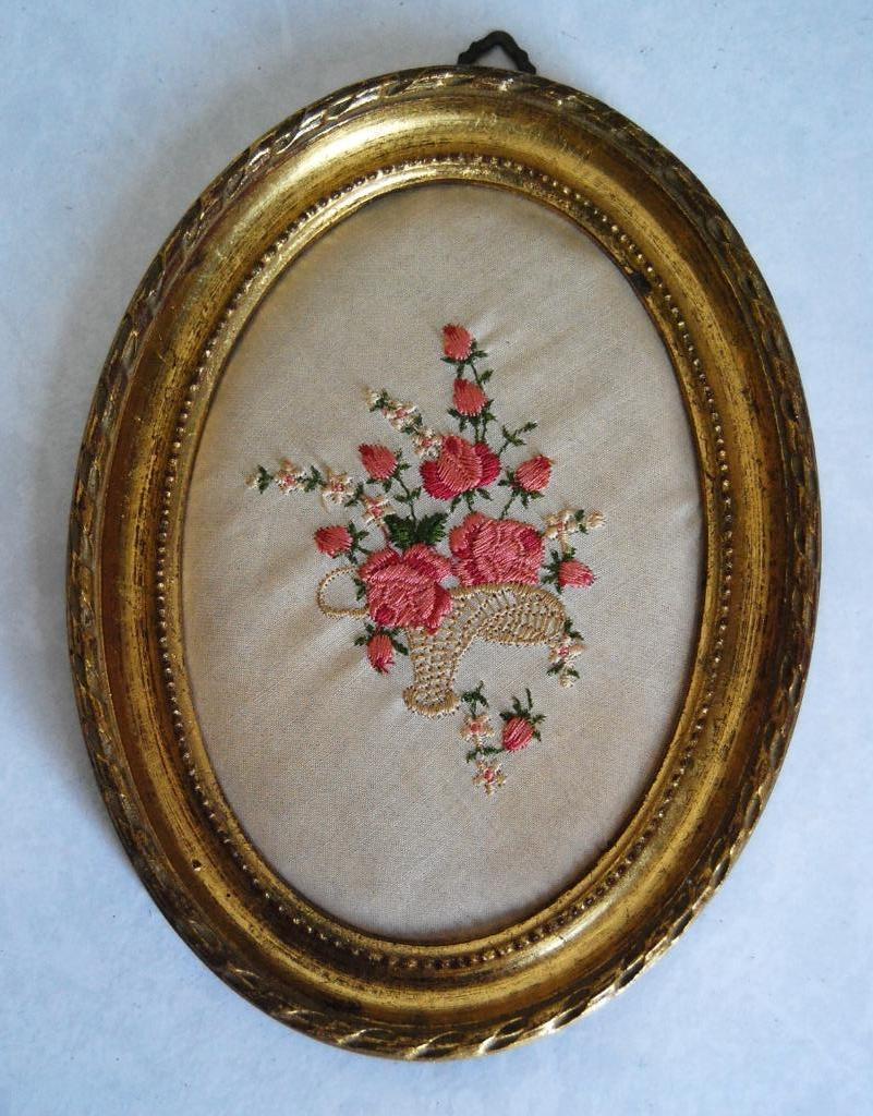 Vintage kadertje met fijn boorduurwerk, Antiek en Kunst, Curiosa en Brocante, Ophalen of Verzenden