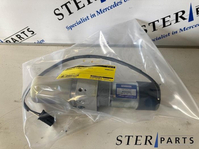 Pompe hydraulique d'un Mercedes S-Klasse, Autos : Pièces & Accessoires, 3 mois de garantie, Utilisé, -, -