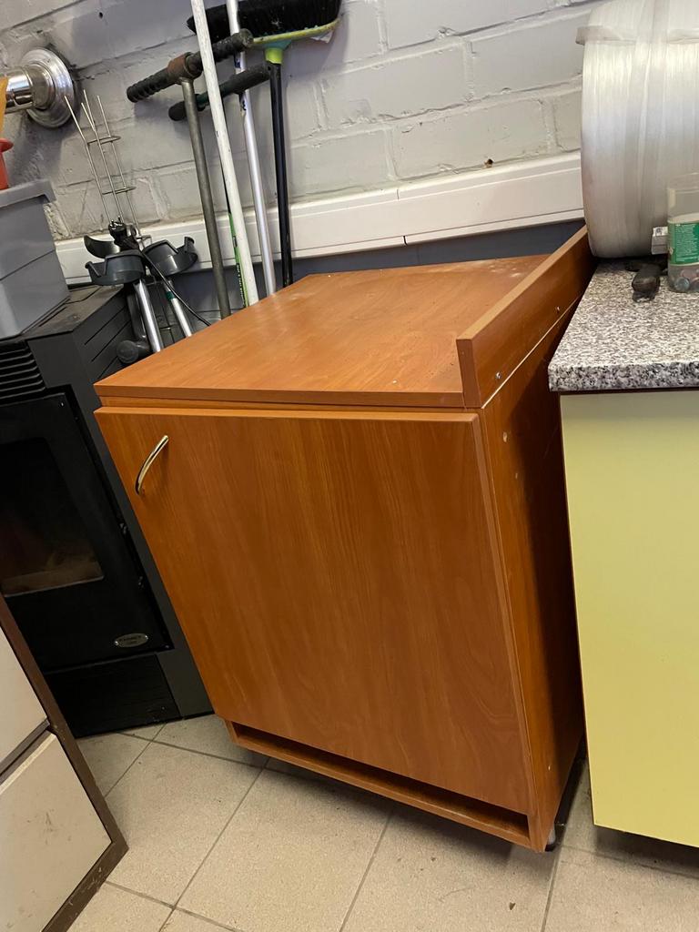 Armoire de cuisine vintage 60 cm - 1 porte - robuste, Maison & Meubles, Cuisine | Éléments de cuisine, Moins de 100 cm, Comme neuf