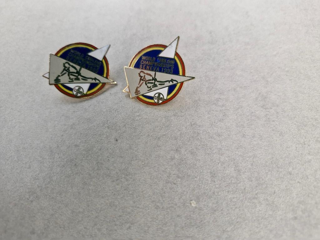 pins World Curling Championships Geneva 1993, Verzenden, Sport, Speldje of Pin