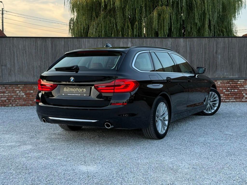 bmw 520d luxury line/hud/leder/camera/carplay/cruise/82000km, Auto's, Automaat, Euro 6, 4 cilinders, Zwart