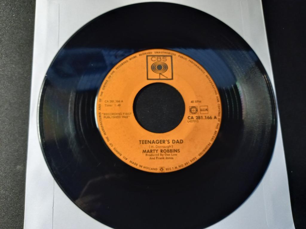 Marty Robbins ‎–Teenager's Dad / Cigarettes And Coffee Blues, Enlèvement ou Envoi, Single, Utilisé, Pop