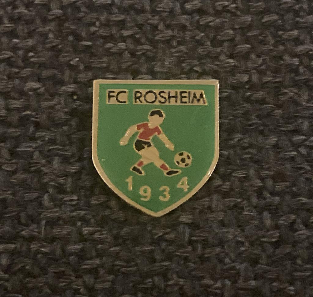 PIN - FC ROSHEIM - VOETBAL - FOOTBALL, Verzenden, Gebruikt, Sport, Speldje of Pin