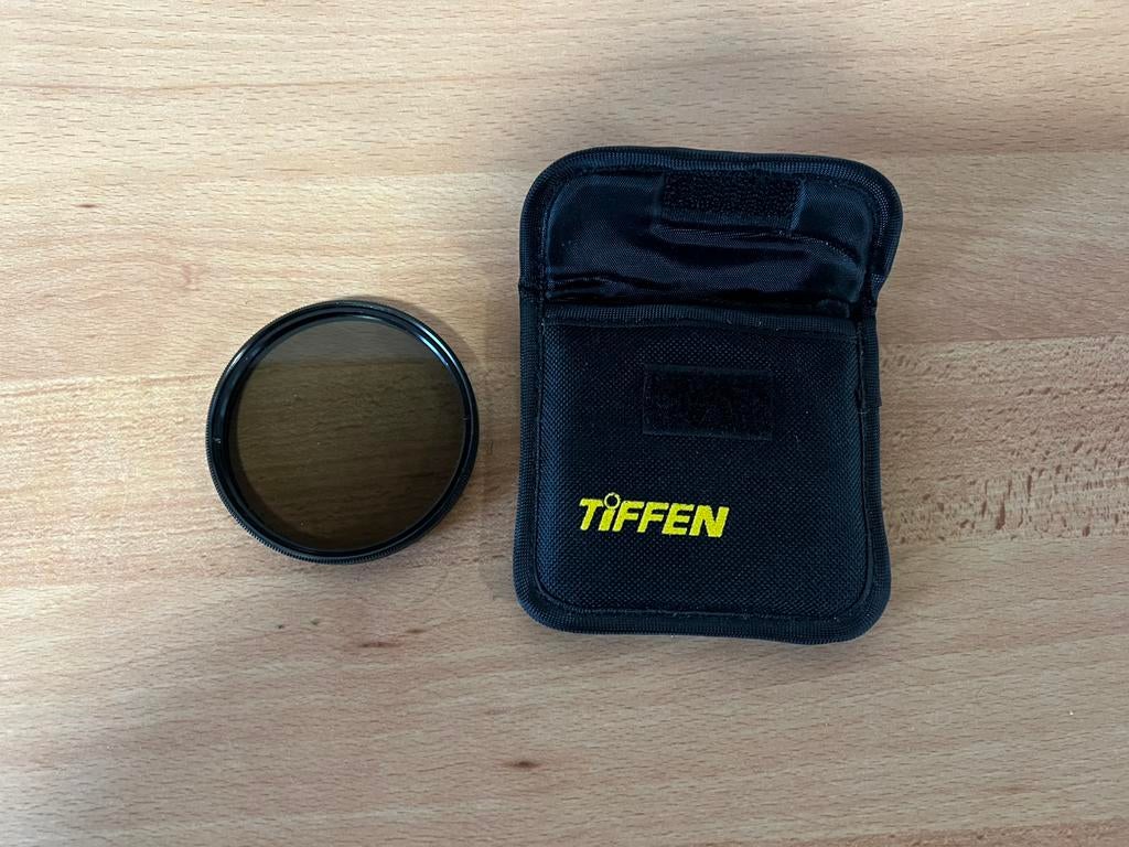 Tiffen 72mm circulair polarisatiefilter | incl. etui, TV, Hi-fi & Vidéo, Photo | Filtres, Enlèvement ou Envoi, Comme neuf, Filtre polarisant