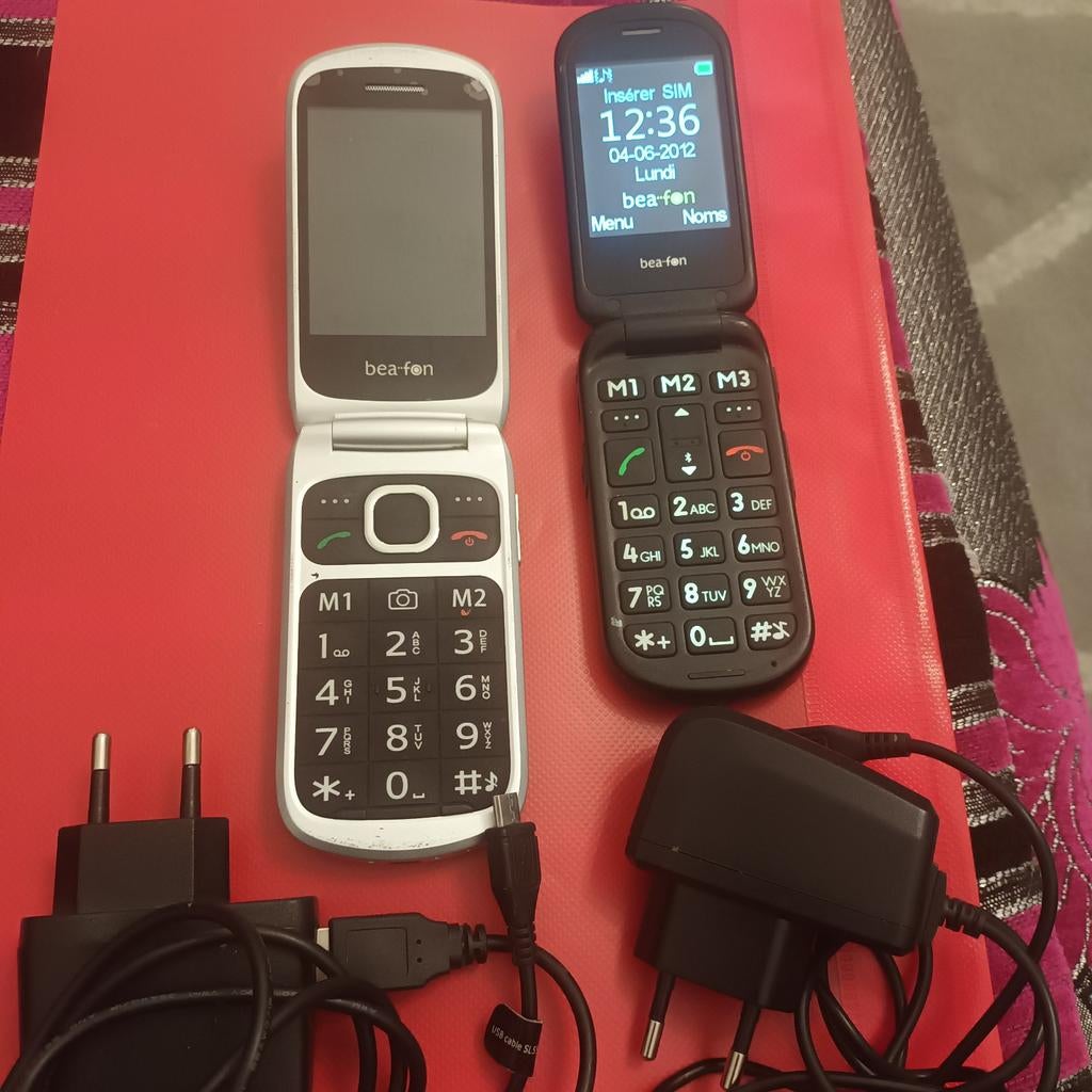 2 GSM Bea Fon  1 fonctionne 20€ les 2 téléphones, Telecommunicatie, Ophalen