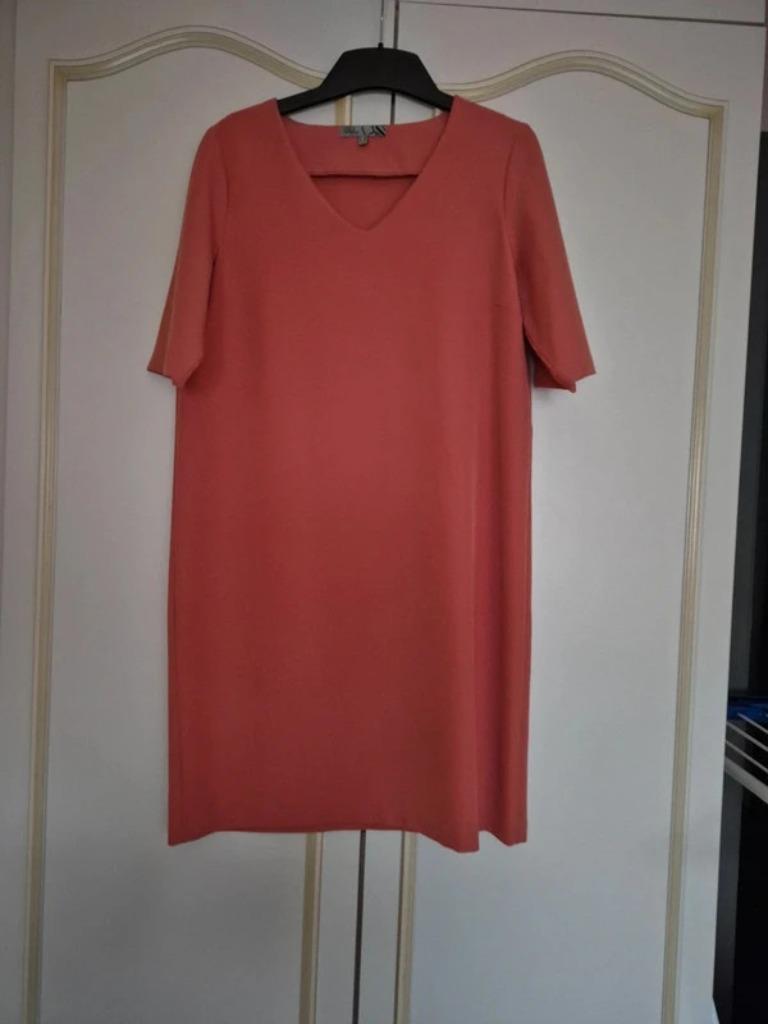 Robe droite à manches courtes orange D'Auvry taille 44, Vêtements | Femmes, Taille 42/44 (L), Comme neuf, D'Auvry, Longueur genou
