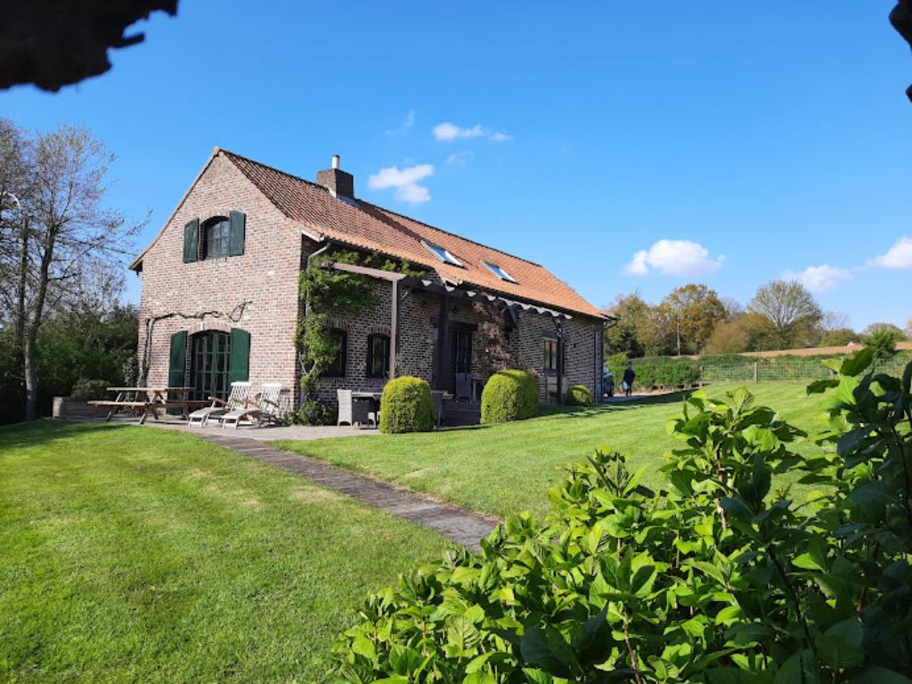 Vakantiewoning Montezicht in het groene Heuvelland, 12 personen, 4 of meer slaapkamers, Antwerpen of Vlaanderen, In bergen of heuvels