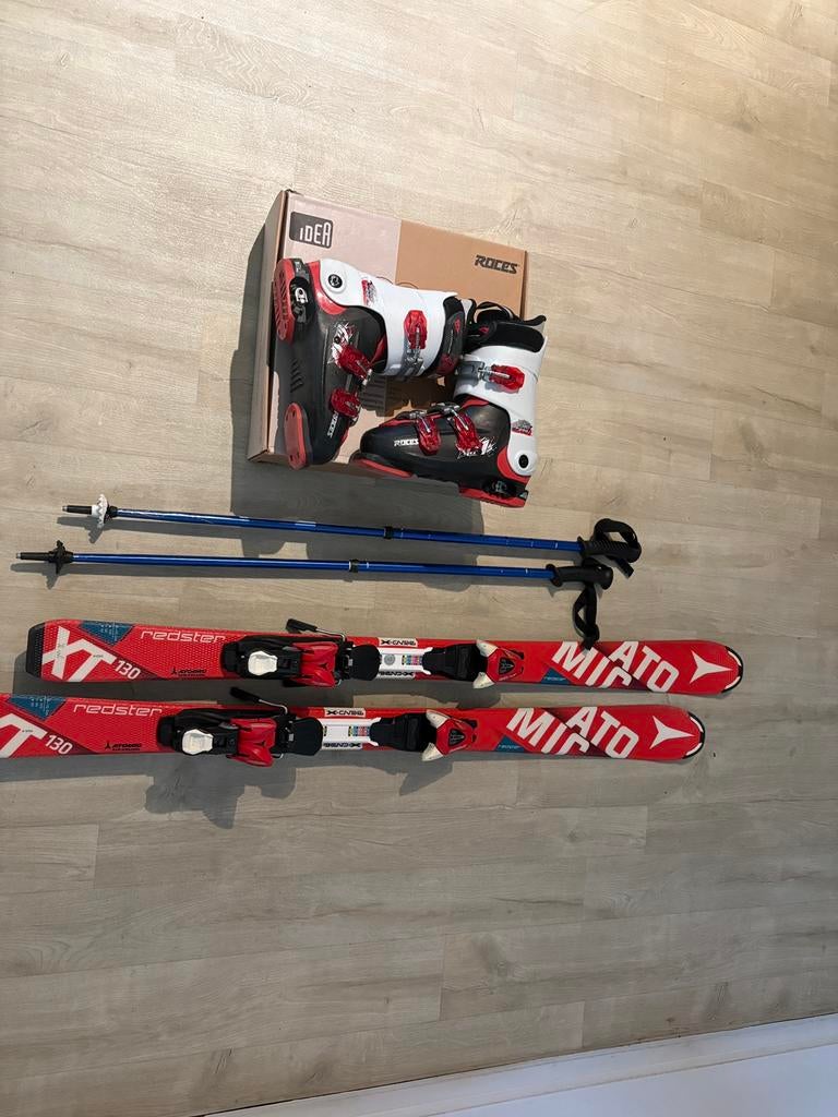 Ski’s skibotten maat 36 tot 40 en skistokken, Sport en Fitness, Ophalen, Gebruikt, 100 tot 140 cm, Atomic