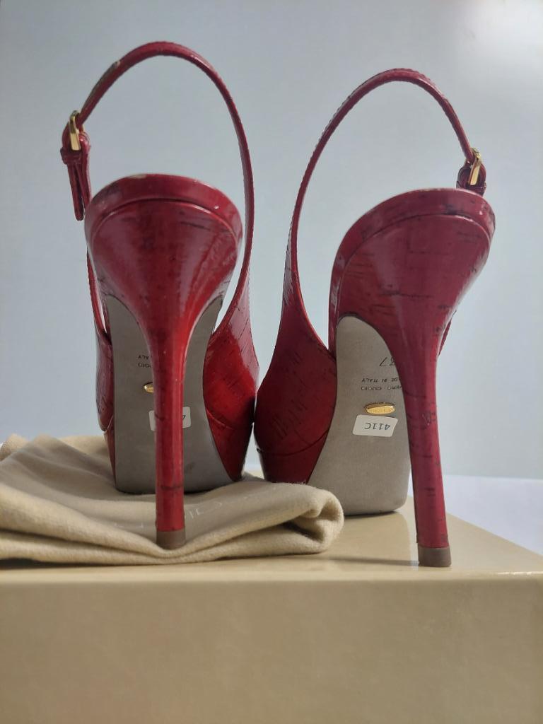 411C* Sergio ROSSI luxe rode volledig lederen sandalen (37), Kleding | Dames, Schoenen, Gedragen, Schoenen met hoge hakken, Rood