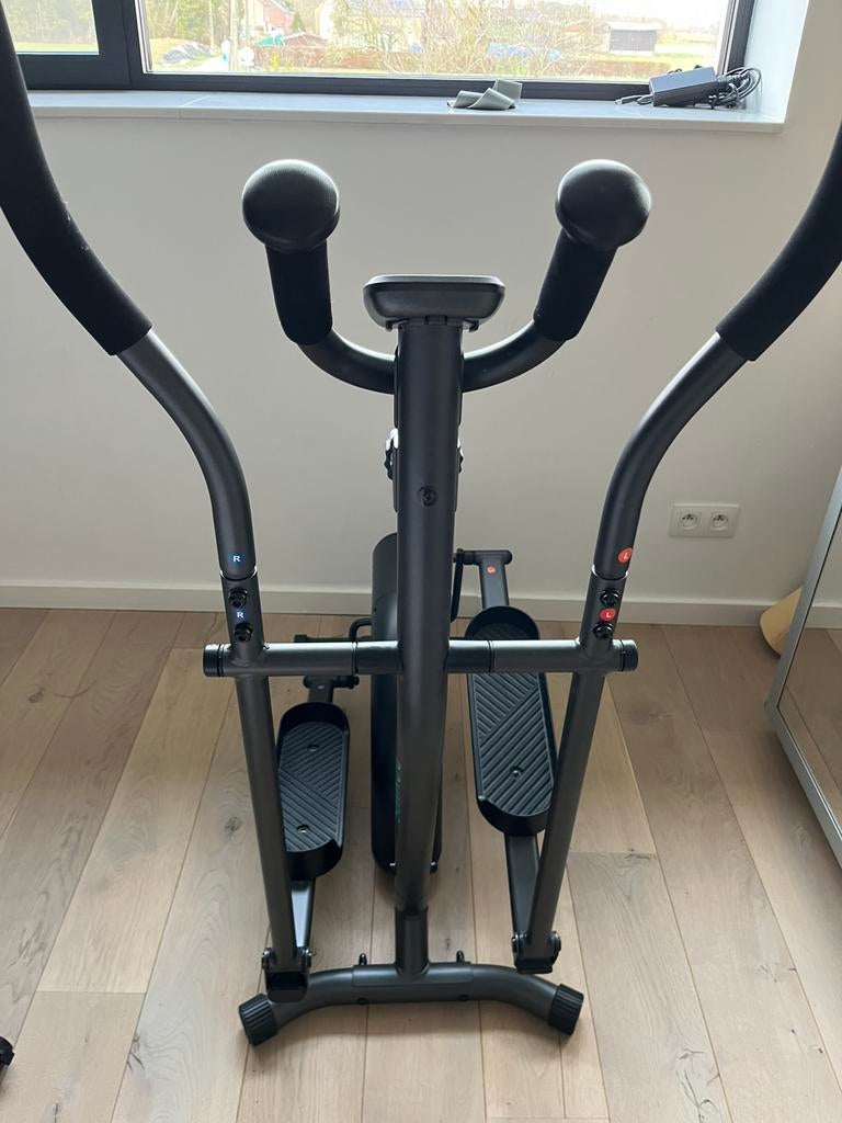 Crosstrainer DOMYOS, Sport en Fitness, Fitnessapparatuur, Ophalen, Zo goed als nieuw, Crosstrainer