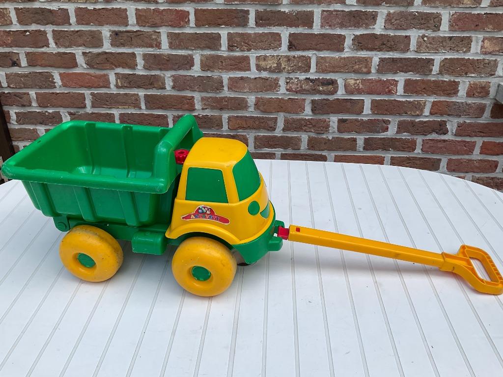 vrachtwagen met kipbak, Ophalen of Verzenden, Zo goed als nieuw