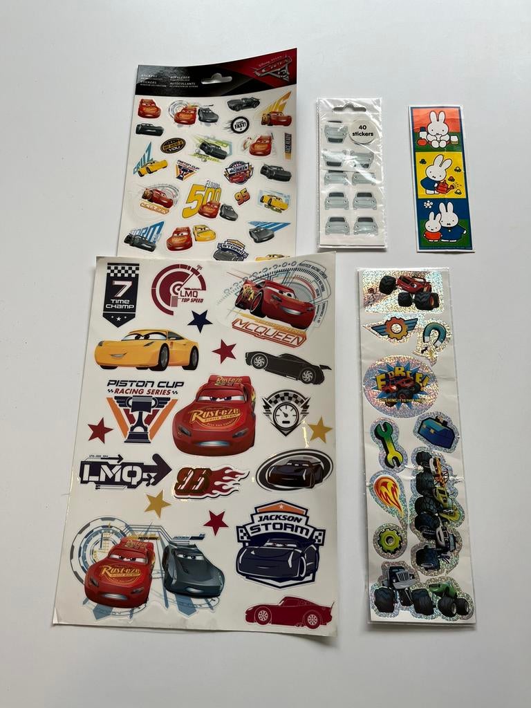 (Raam)Stickers Cars, Blaze, Nijntje,…- NIEUW, Ophalen of Verzenden, Nieuw, Meerdere stickers