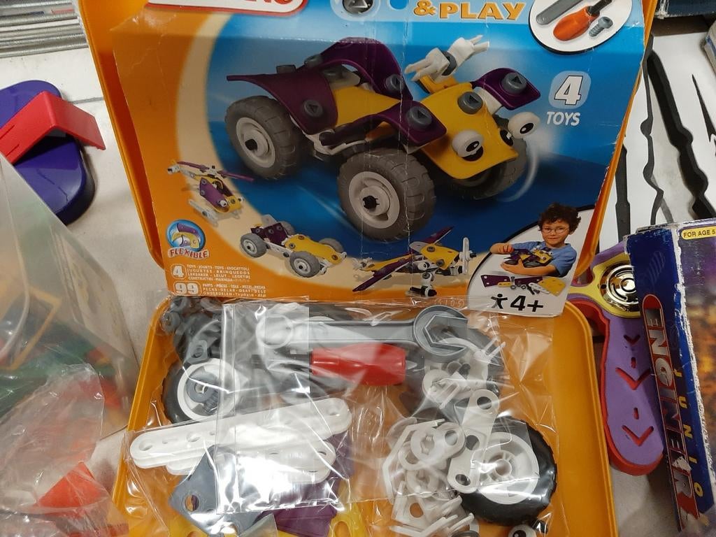 Meccano 5105 build qnd play, Kinderen en Baby's, Ophalen of Verzenden, Zo goed als nieuw