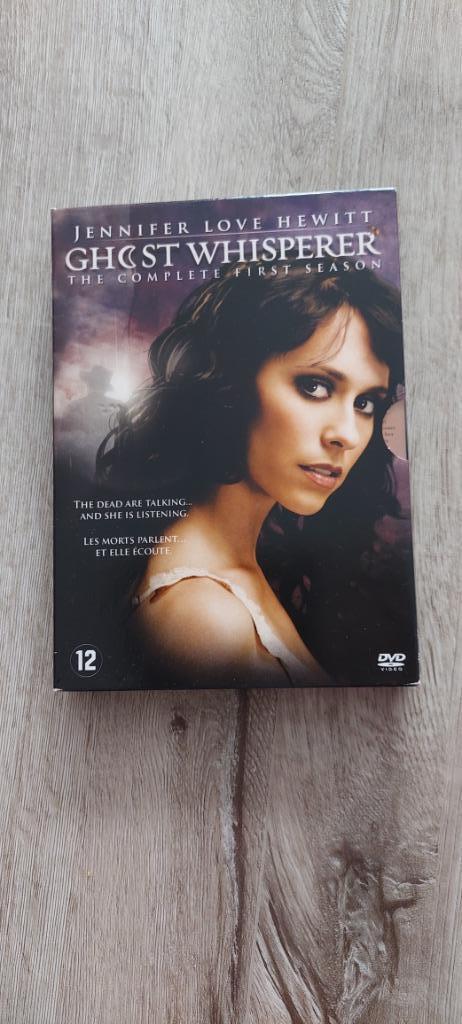 DVD BOX GHOST WHISPERER, CD & DVD, À partir de 12 ans, Enlèvement, Utilisé