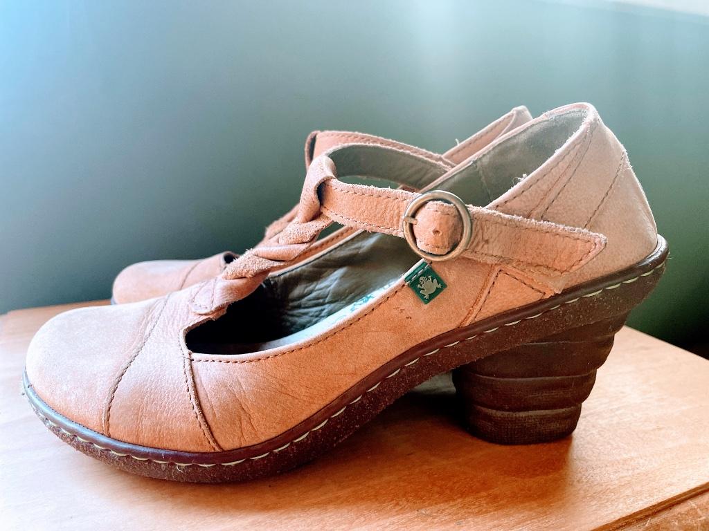 El naturalista maat 40, Kleding | Dames, Schoenen, ANDERE, Oranje, Gedragen, Sandalen of Muiltjes