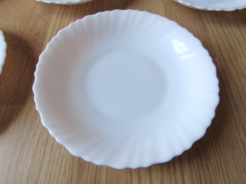 vintage aracopal 7 assiettes profondes modèle seca, Huis en Inrichting, Keuken | Servies, Ophalen of Verzenden, Zo goed als nieuw