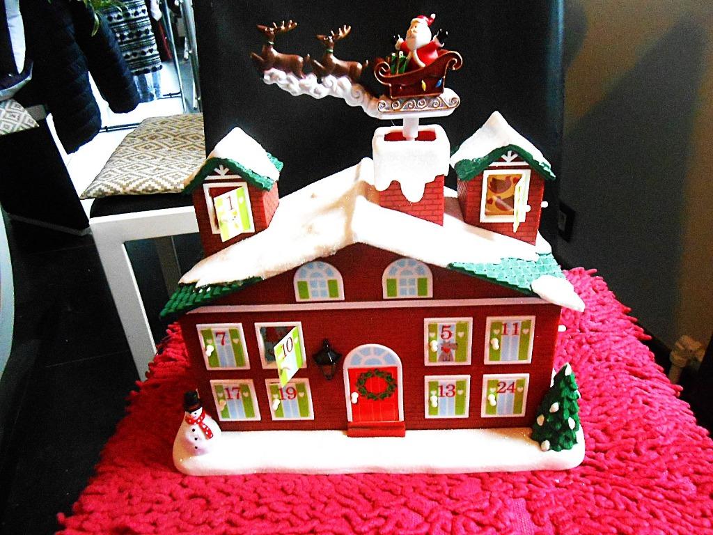 AVON: The Christmas Musical House, Ophalen of Verzenden, Nieuw
