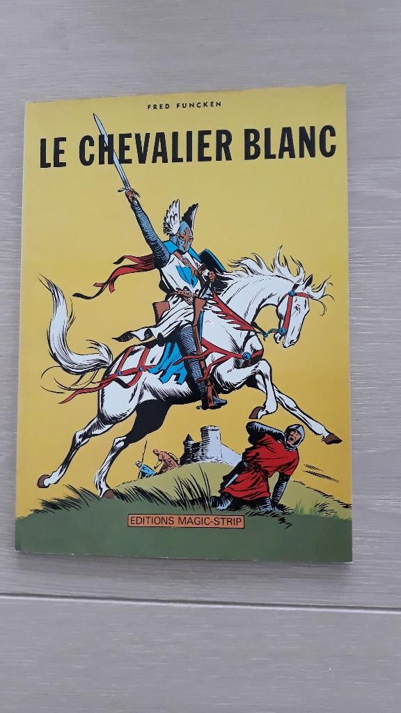 Le Chevalier Blanc - Ed. Magic-Strip, Livres, Enlèvement ou Envoi, Comme neuf