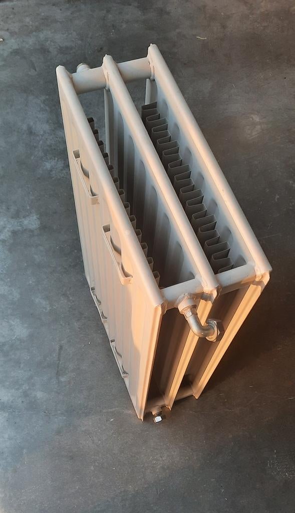 Radiateur d'occasion, Moins de 60 cm, Enlèvement, Utilisé, Radiateur