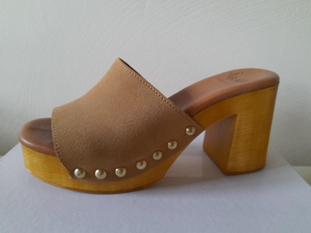 Schoenen E Mia - retro muiltjes 39 - Nieuw!, Bruin, Nieuw, Sandalen of Muiltjes, Ophalen of Verzenden