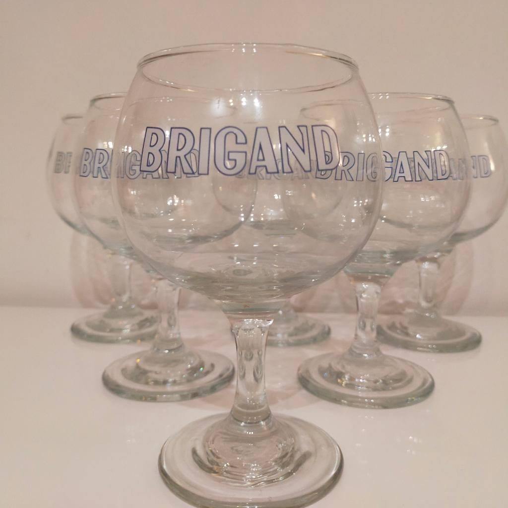 6 glazen Brigand streekbier bier Brouwerij Vanhonsebrouck, Ophalen of Verzenden, Zo goed als nieuw, Bierglas