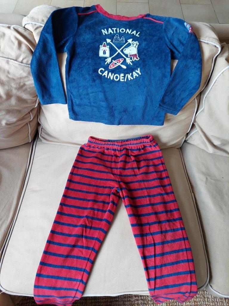 Pyjama velours bleu marine et rouge (2 pièces) 6 ans TISSAIA, Enlèvement, Comme neuf, Garçon ou Fille, Vêtements de nuit ou Sous-vêtements