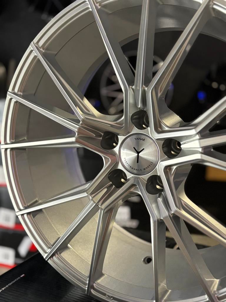 19” yanar ynl-47 silver, Enlèvement ou Envoi